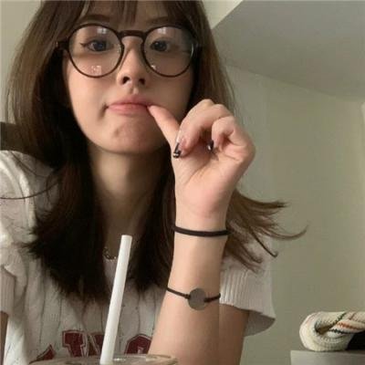 美丽的村庄，漂亮的火焰